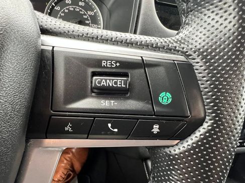 Used 2025 Mitsubishi Outlander SE AWD/4WD image 45