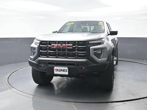 Used 2024 GMC Canyon AT4X w/ AT4X AEV Edition AWD/4WD image 8