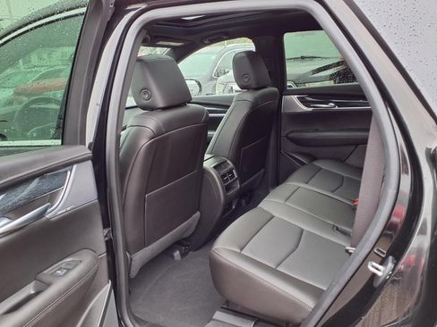 Used 2023 Cadillac XT5 Premium Luxury w/ LPO, Floor Liner Package AWD/4WD image 11