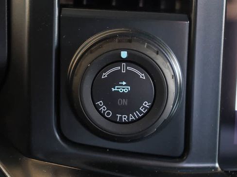 New 2025 Ford F350 Lariat w/ Lariat Ultimate Package image 28