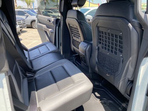 Used 2021 Ford Bronco Black Diamond AWD/4WD image 19