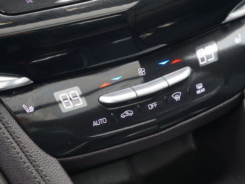 Used 2020 Cadillac XT6 Sport AWD/4WD image 19