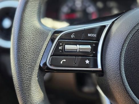Used 2024 Kia Forte LXS FWD image 20