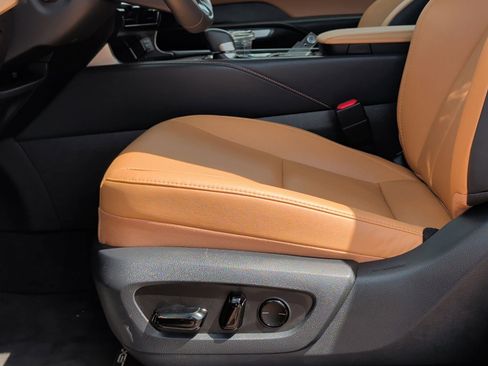 Certified 2025 Lexus RX 350 Premium image 10