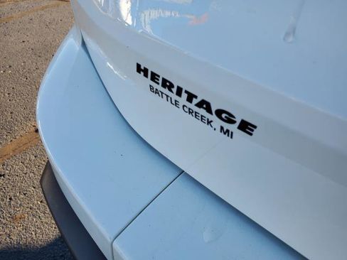 Used 2024 Nissan Rogue S image 25