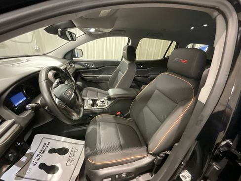 Used 2023 GMC Acadia AT4 w/ Trailering Package AWD/4WD image 9