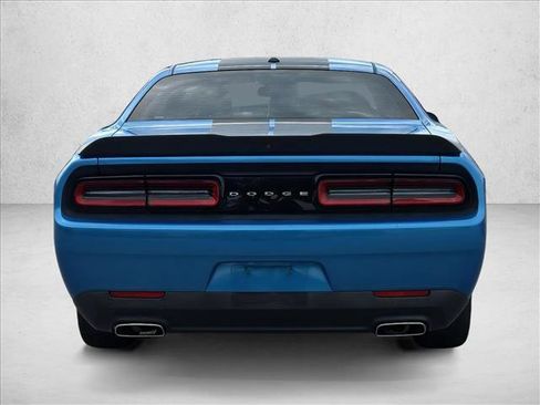 Used 2019 Dodge Challenger SXT w/ Blacktop Package RWD image 6