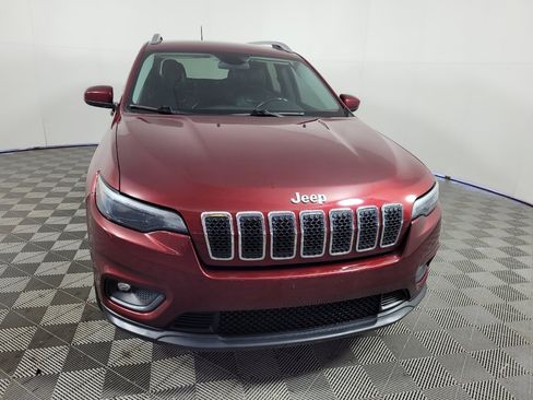 Used 2019 Jeep Cherokee Latitude Plus FWD image 14