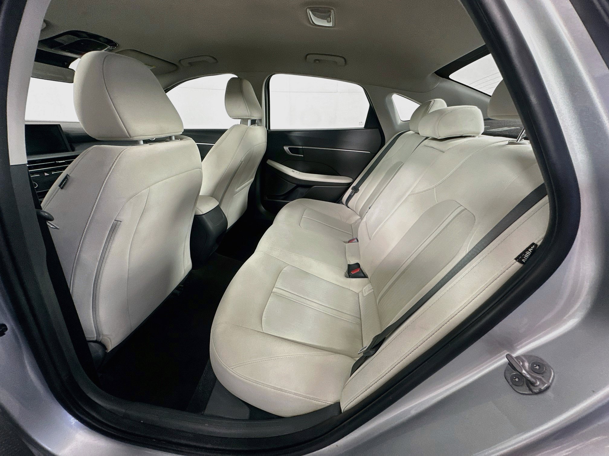 Used 2025 Hyundai Sonata SEL FWD image 27