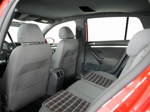 Used 2009 Volkswagen GTI 4-Door image 31