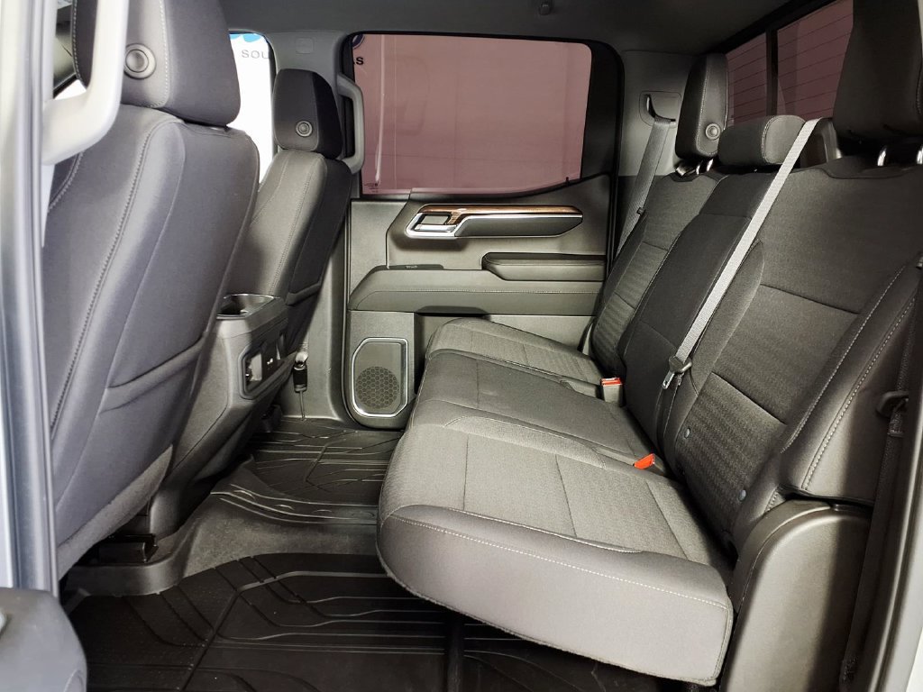 Used 2023 Chevrolet Silverado 1500 RST w/ All Star Edition Plus RWD image 9