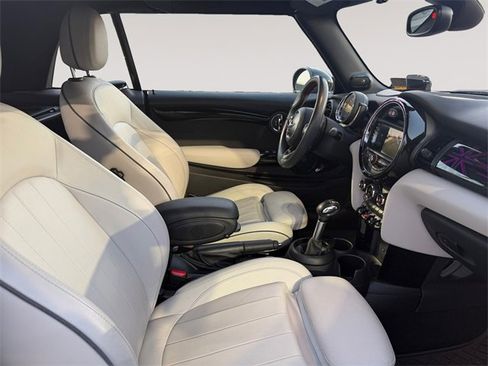 Used 2019 MINI Cooper John Cooper Works image 15