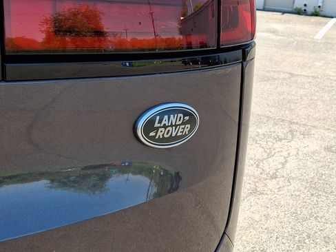 Used 2023 Land Rover Range Rover Sport SE AWD/4WD image 28