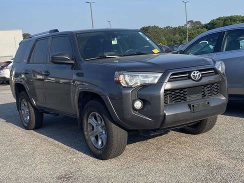 Used 2020 Toyota 4Runner SR5 AWD/4WD image 1