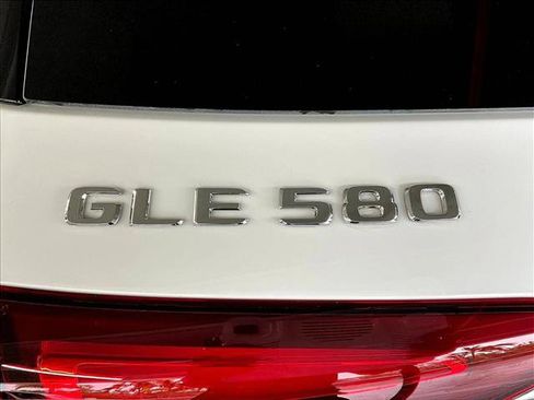 New 2026 Mercedes-Benz GLE 580 4MATIC image 28