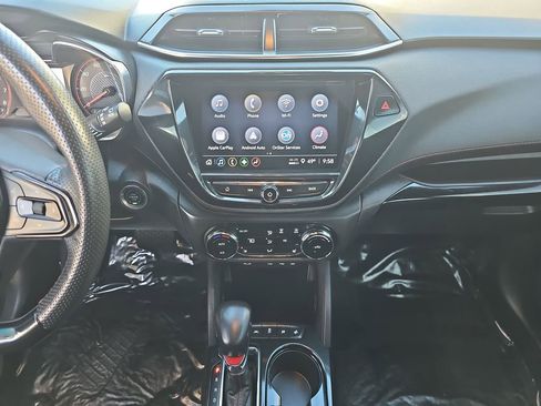 Used 2023 Chevrolet TrailBlazer RS w/ Convenience Package image 19