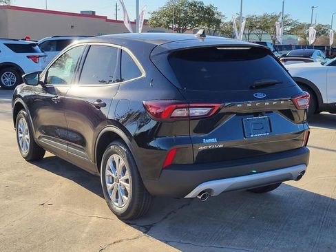 New 2026 Ford Escape Active image 15