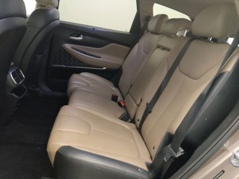 Used 2019 Hyundai Santa Fe Limited FWD image 18