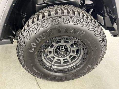 Used 2022 Jeep Wrangler Unlimited Rubicon 4xe AWD/4WD image 33