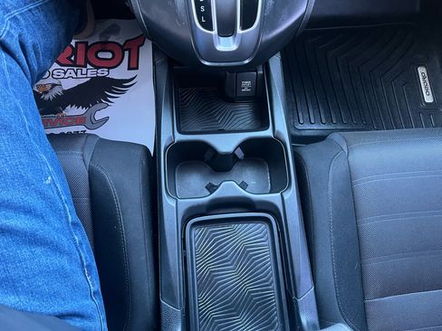 Used 2019 Honda CR-V EX image 16