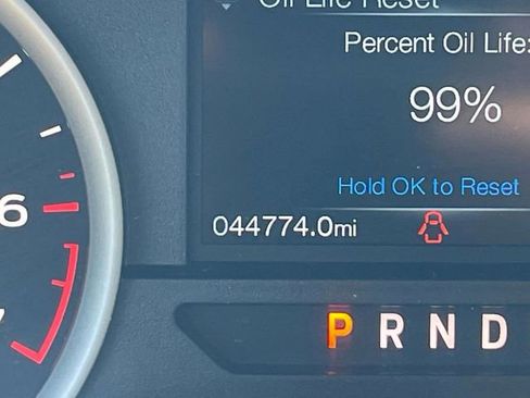 Used 2020 Ford F150 XLT w/ Equipment Group 302A Luxury AWD/4WD image 40