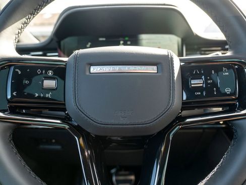 New 2025 Land Rover Range Rover Sport Dynamic SE image 14