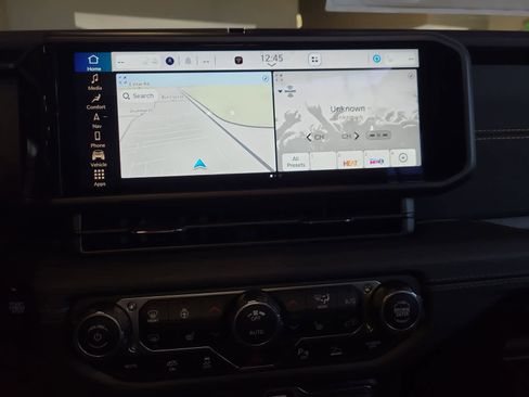 New 2025 Jeep Wrangler Unlimited Rubicon 392 image 24