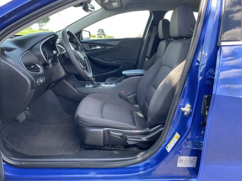 Used 2023 Chevrolet Malibu LS FWD image 16
