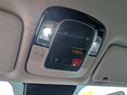 Used 2025 Hyundai Tucson SEL FWD image 27
