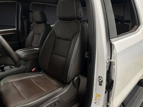 Used 2022 GMC Sierra 1500 Denali w/ Denali Reserve Package image 4