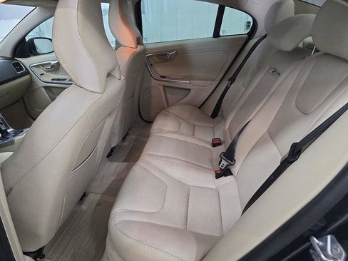 Used 2015 Volvo S60 T5 Premier image 30
