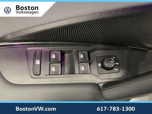 New 2026 Volkswagen Tiguan SE R-Line image 29