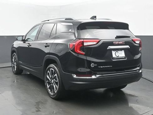 Used 2024 GMC Terrain SLT FWD image 4