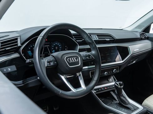 Used 2023 Audi Q3 2.0T Premium Plus w/ Premium Plus Package image 13