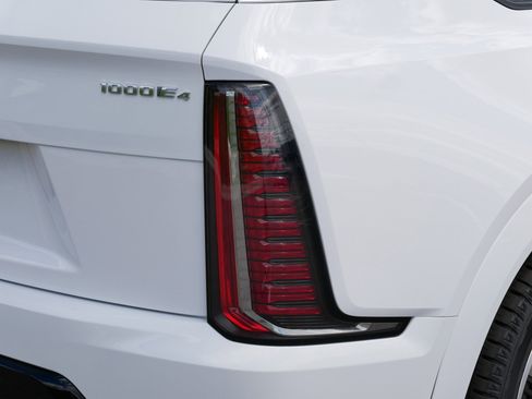 New 2025 Cadillac Escalade IQ Luxury 1 image 17