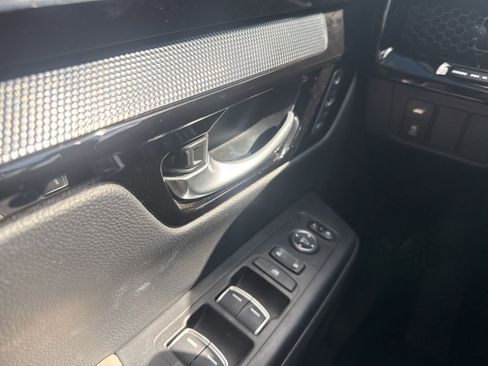Used 2023 Honda CR-V EX-L image 18