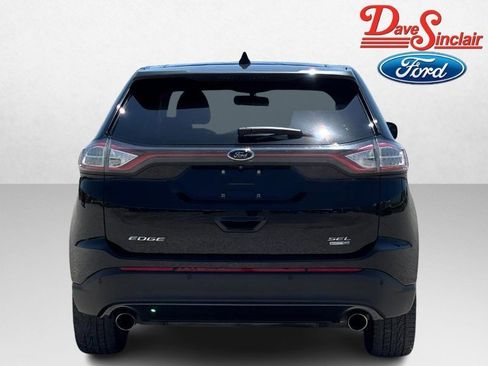 Used 2018 Ford Edge SEL w/ Equipment Group 201A AWD/4WD image 8