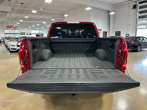 Used 2018 Ford F150 Raptor w/ Equipment Group 802A Luxury image 45