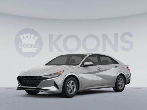 Used 2023 Hyundai Elantra SEL FWD image 1