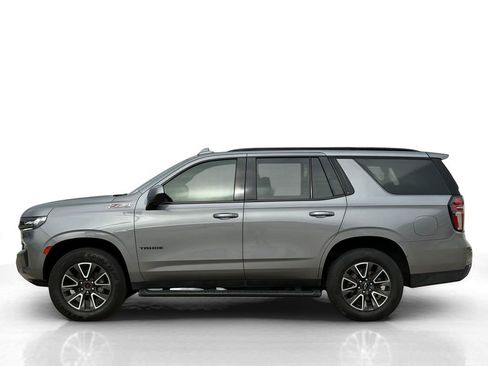 Used 2021 Chevrolet Tahoe Z71 w/ Rear Media and Nav Package image 9