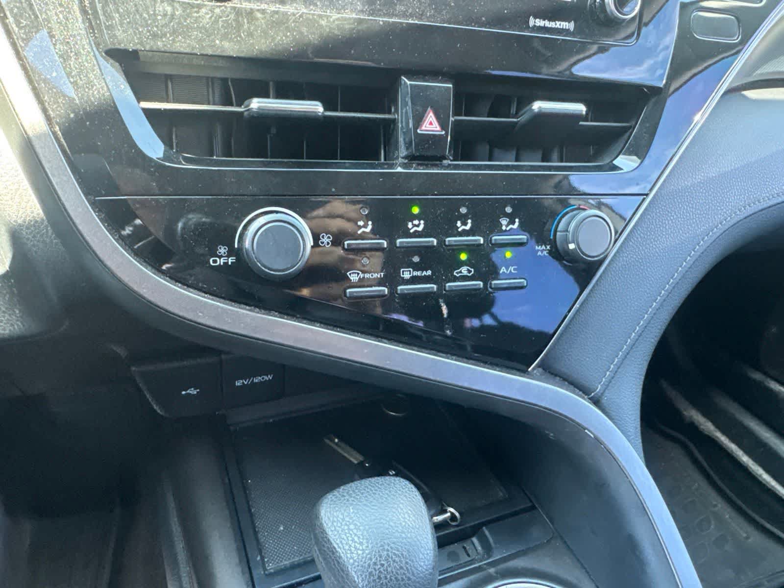 Used 2021 Toyota Camry LE FWD image 8