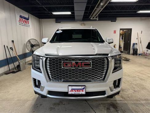 Certified 2024 GMC Yukon Denali w/ Max Trailering Package AWD/4WD image 2