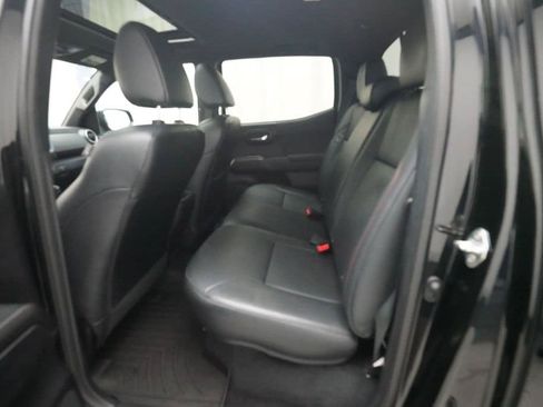Used 2019 Toyota Tacoma TRD Pro AWD/4WD image 15