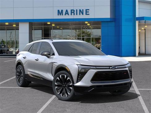 New 2025 Chevrolet Blazer EV RS w/ Super Cruise Package image 7