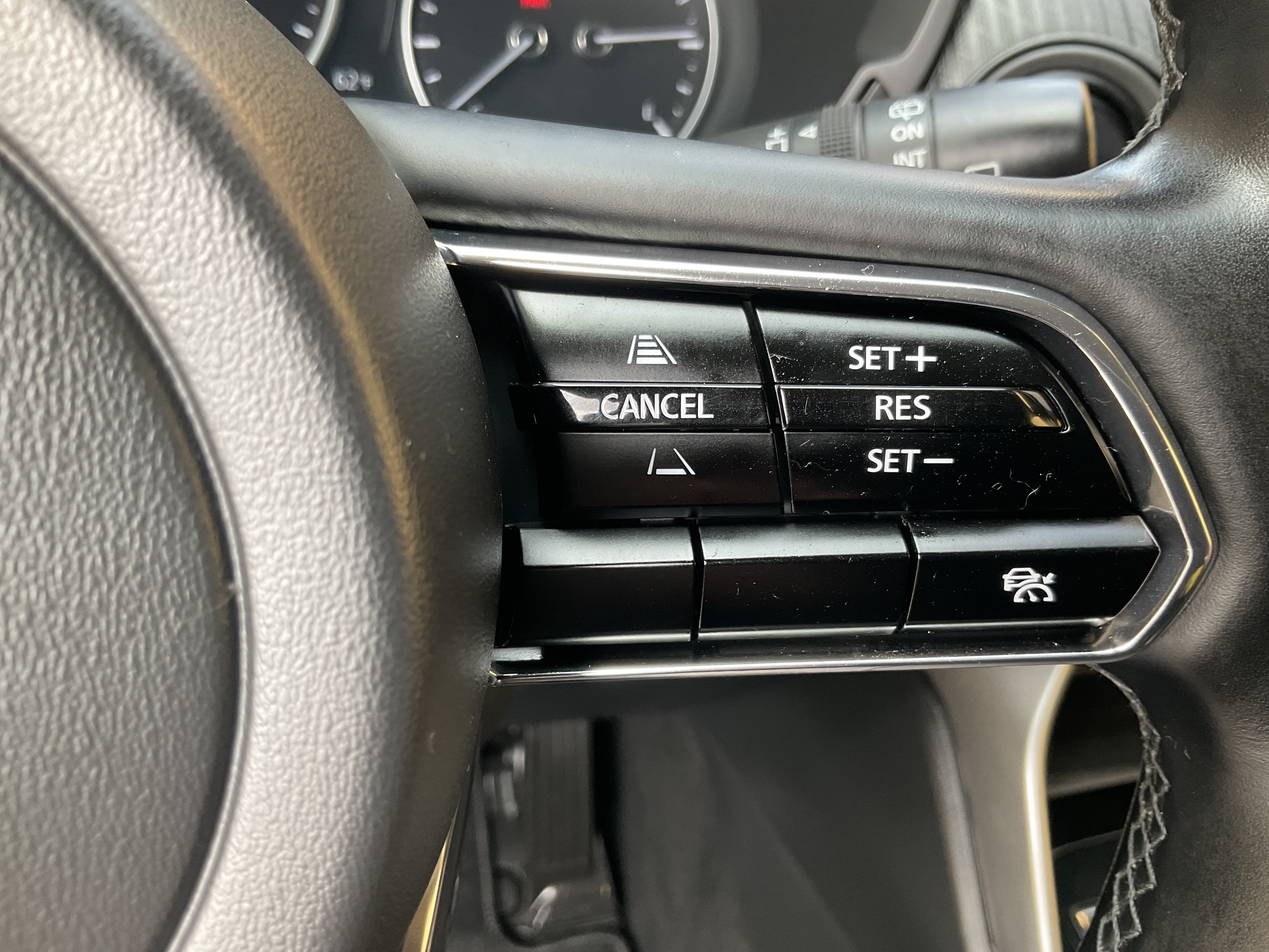 Used 2025 MAZDA CX-90 3.3 Turbo w/ Select Package AWD/4WD image 30
