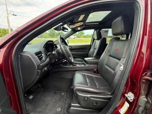 Used 2025 Dodge Durango R/T w/ Blacktop Package AWD/4WD image 11