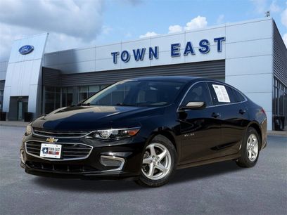 Used 2017 Chevrolet Malibu LS w/ LPO, Convenience Package 2