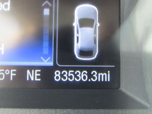 Used 2018 Ford Fusion SE FWD image 19