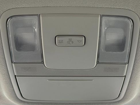 Used 2020 Kia Soul S FWD image 36