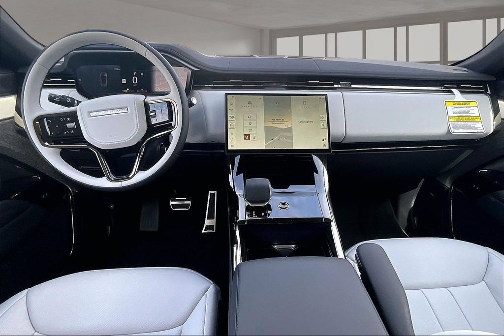 New 2026 Land Rover Range Rover Sport Dynamic SE AWD/4WD image 5
